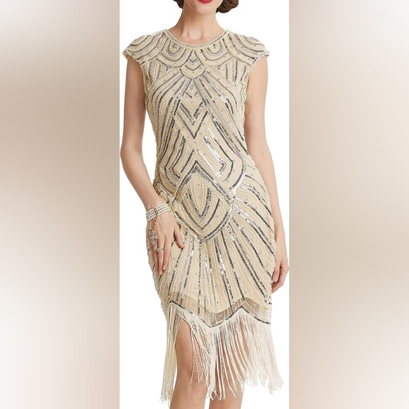 Vijiv Dresses & Skirts - Vijiv 1920's Cream Beaded Sequins and Fringe Flapper Dress - Size S